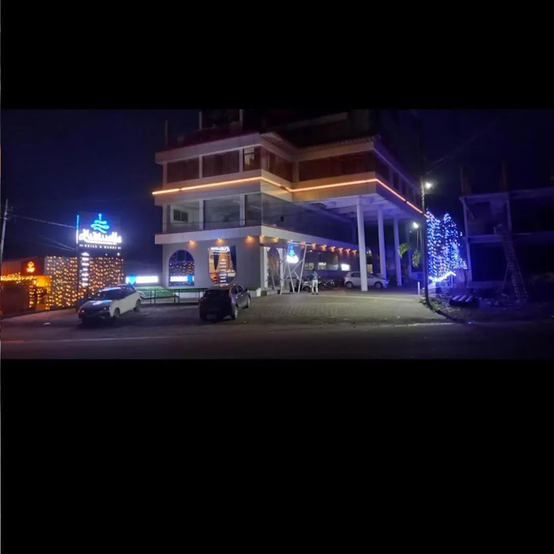 Royal Suite Edavanna 호텔