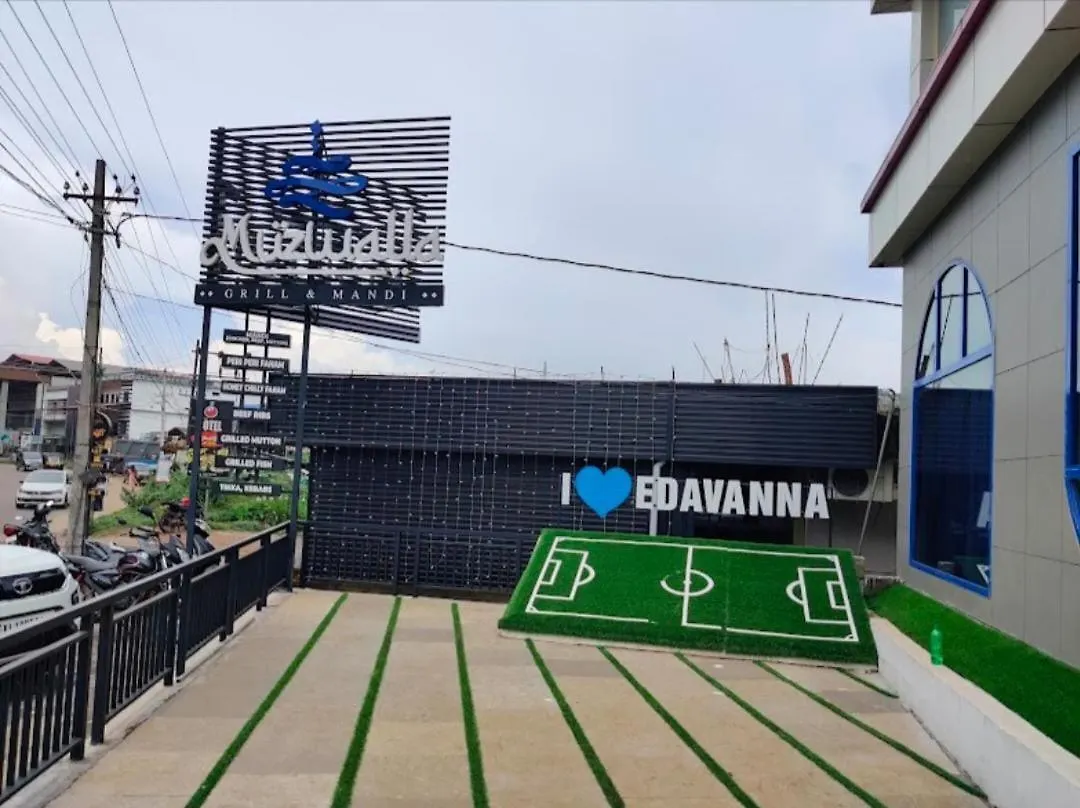 호텔 Royal Suite Edavanna